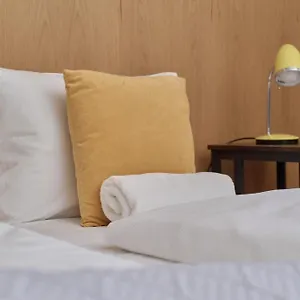 https://marina-na-grobli-studio-apartment-by-renters.hotelswroclaw.com